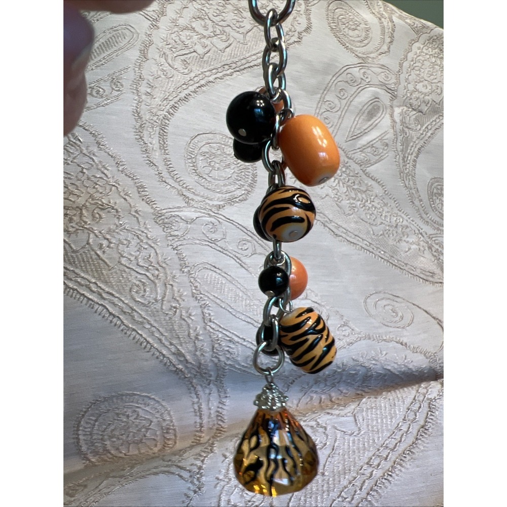 Tiger Theme Black Orange Stripes Key Chain Charm 6 Inch Silver Tone
